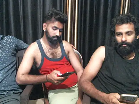 Snapshot of indian2 chatting on 03.06.25 indian2 online show from 03.06.25