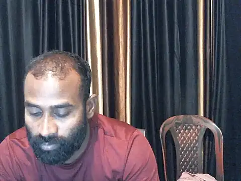 Snapshot of indian2 chatting on 03.23.25 indian2 online show from 03.23.25