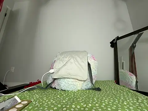 MissCumberdale online show from 04.02.26