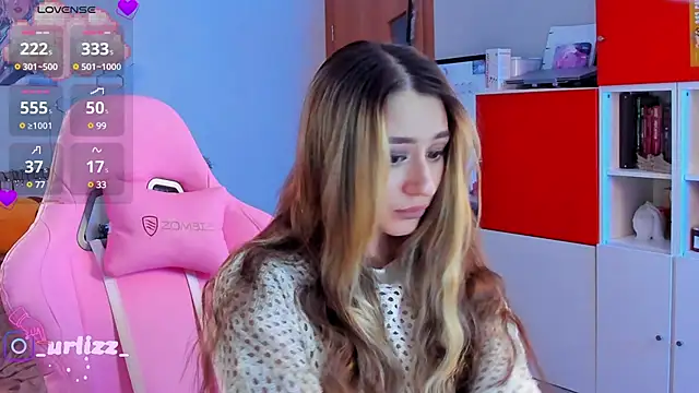 Snapshot of Fiona-Love chatting on 12.04.24 Fiona-Love online show from 12.04.24