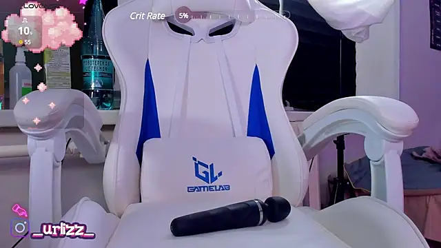 Snapshot of Fiona-Love chatting on 02.28.25 Fiona-Love online show from 02.28.25