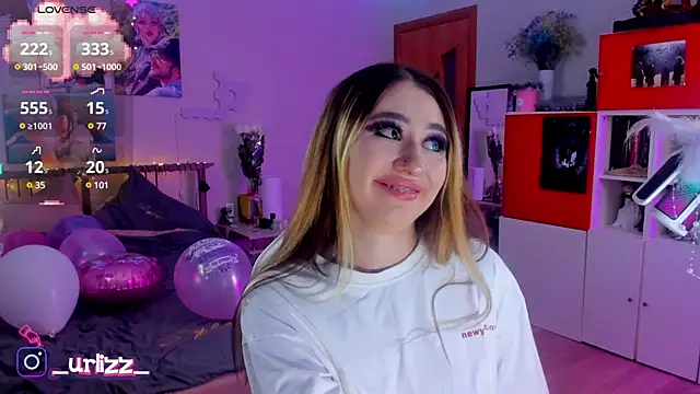 Snapshot of Fiona-Love chatting on 03.09.25 Fiona-Love online show from 03.09.25