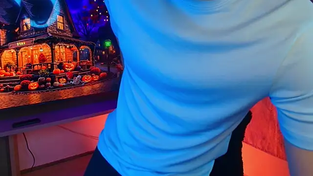 Snapshot of dimitri_tv chatting on 10.14.25 dimitri tv online show from 10.14.25