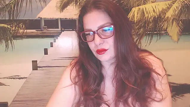 Snapshot of Queen__Natasha chatting on 07.26.26 Queen Natasha online show from 07.26.26