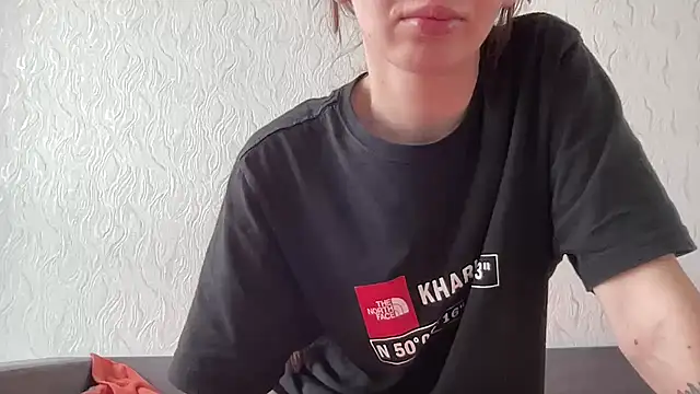 HoneyWiles online show from 07.09.26