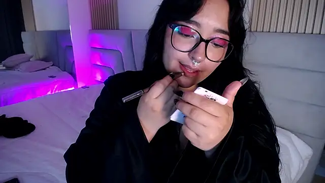 Miss Loise online show from 03.25.26