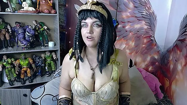 Snapshot of cristina_blu21 chatting on 07.18.26 cristina blu21 online show from 07.18.26