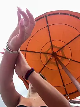 Snapshot of BritneyDimond chatting on 12.30.24 BritneyDimond online show from 12.30.24