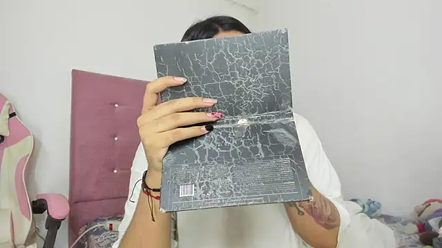 Snapshot of OSORIOMAFE chatting on 12.08.24 OSORIOMAFE online show from 12.08.24