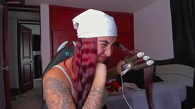 Snapshot of _Tammyy chatting on 12.02.24  Tammyy online show from 12.02.24