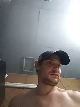 Snapshot of Midwestalpha chatting on 01.01.25 Midwestalpha online show from 01.01.25