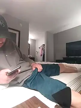 Snapshot of Midwestalpha chatting on 03.16.25 Midwestalpha online show from 03.16.25