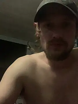 Snapshot of Midwestalpha chatting on 02.08.26 Midwestalpha online show from 02.08.26