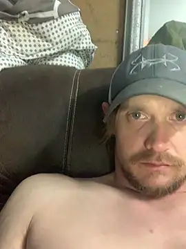 Snapshot of Midwestalpha chatting on 03.13.26 Midwestalpha online show from 03.13.26