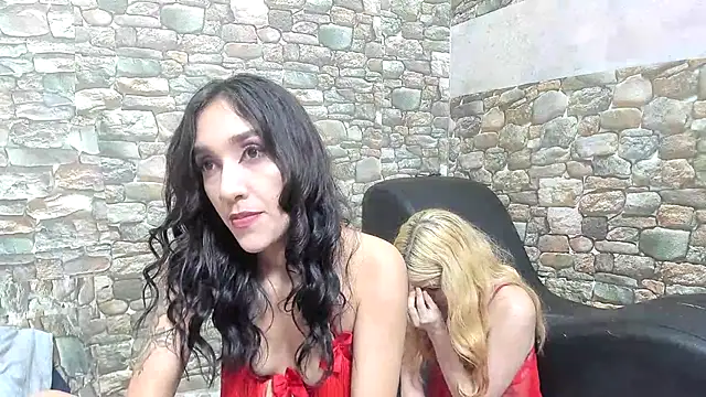 Snapshot of chicamir22 chatting on 12.06.24 chicamir22 online show from 12.06.24