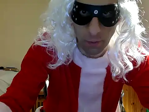 Snapshot of HandsomeAlfie chatting on 12.01.24 HandsomeAlfie online show from 12.01.24