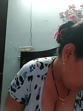 Poojabhabi101 online show from 02.20.26