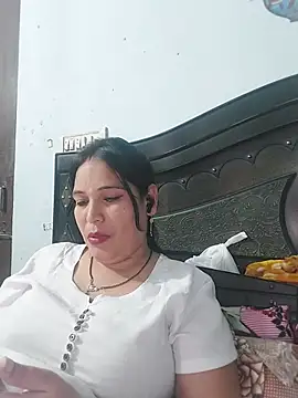 Poojabhabi101 online show from 05.22.26