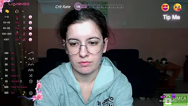 Snapshot of Aminabeatris chatting on 01.25.25 Aminabeatris online show from 01.25.25