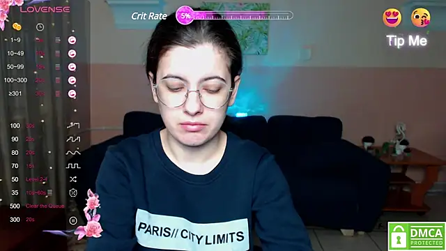 Snapshot of Aminabeatris chatting on 02.21.25 Aminabeatris online show from 02.21.25