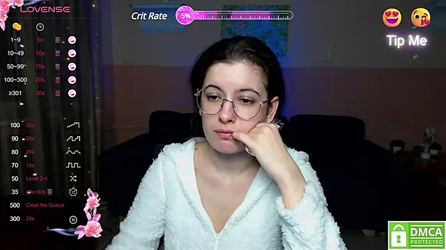 Snapshot of Aminabeatris chatting on 03.18.25 Aminabeatris online show from 03.18.25