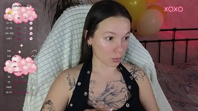 lil luna x online show from 02.04.26