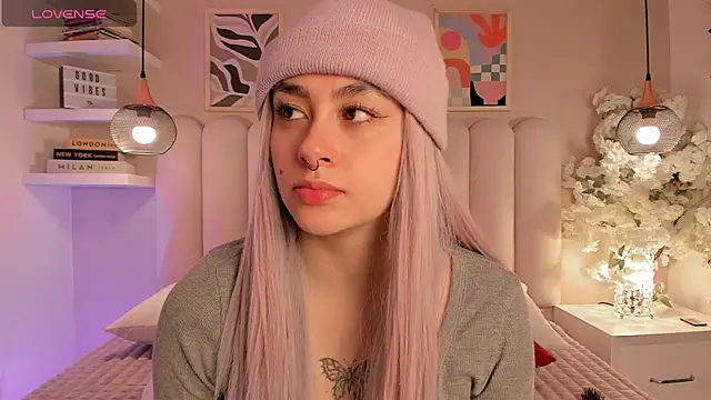 cute  cherry  online show from 10.23.25