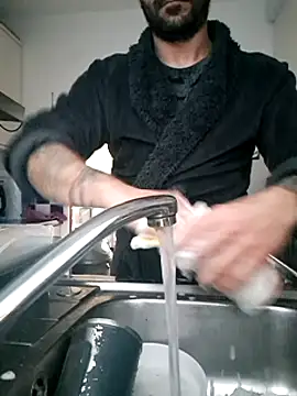 Snapshot of crisconst chatting on 02.21.25 crisconst online show from 02.21.25