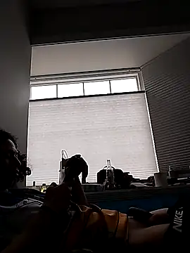 Snapshot of LiverandBrat77 chatting on 02.08.25 LiverandBrat77 online show from 02.08.25