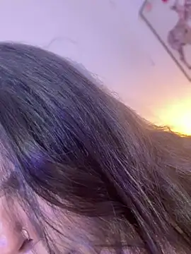 GigiiStone online show from 01.25.25