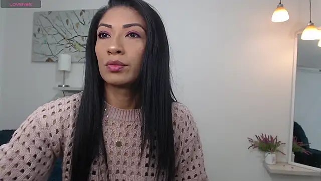 sofia perez    online show from 02.23.26