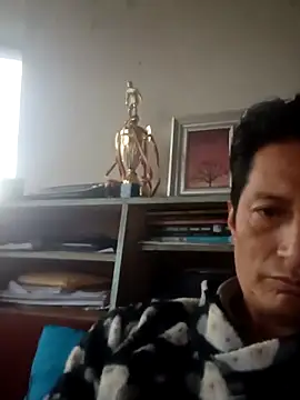 Snapshot of manuel1976 chatting on 02.20.26 manuel1976 online show from 02.20.26