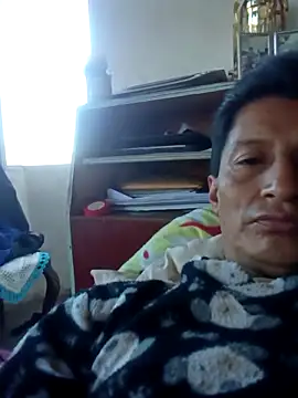 Snapshot of manuel1976 chatting on 05.25.26 manuel1976 online show from 05.25.26