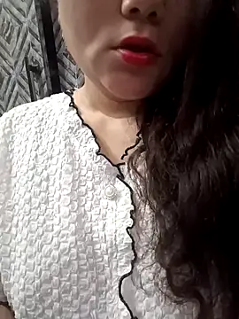 Snapshot of Doll_Nepali chatting on 03.10.25 Doll Nepali online show from 03.10.25