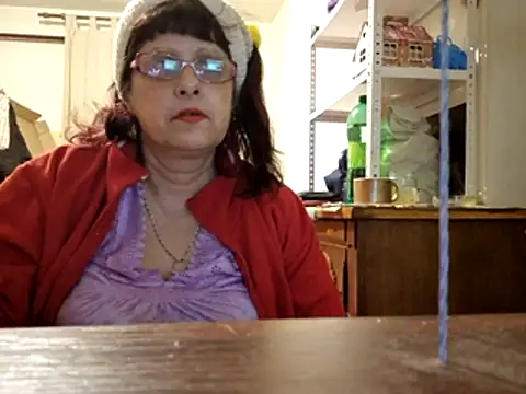 Snapshot of Samantha_Squirt@xh chatting on 04.22.26 Samantha Squirtxh online show from 04.22.26