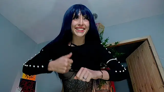 Snapshot of VickyJackson_ chatting on 12.11.24 VickyJackson  online show from 12.11.24