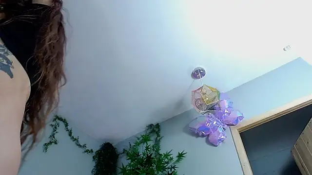 Snapshot of VickyJackson_ chatting on 03.19.25 VickyJackson  online show from 03.19.25