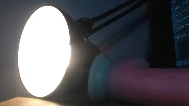 DaMikaela  online show from 02.13.25