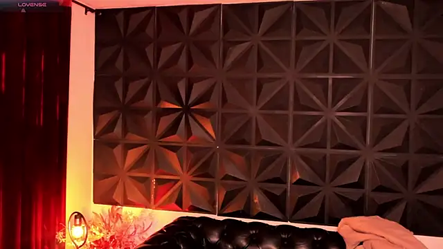 Misselektra   online show from 01.16.25