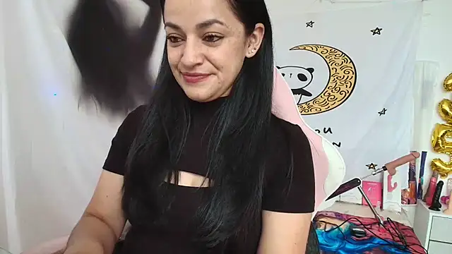 Snapshot of LovelyAzucena chatting on 06.03.26 LovelyAzucena online show from 06.03.26