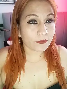 Victoria Caruso online show from 03.12.25