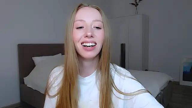 Luna insniity online show from 02.12.25