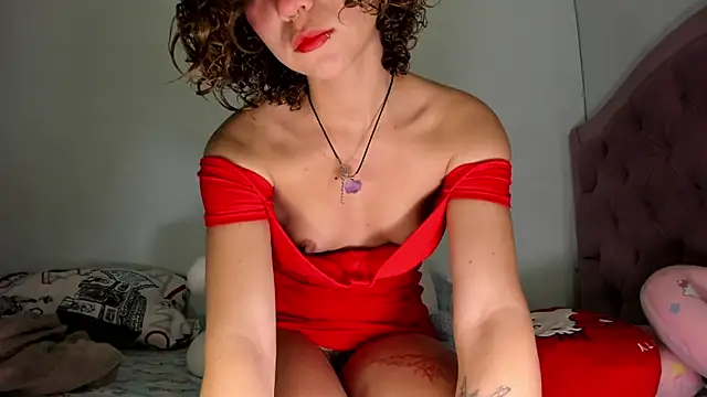 Snapshot of any_21hot chatting on 12.11.24 any 21hot online show from 12.11.24