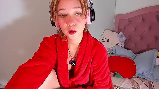 Snapshot of any_21hot chatting on 12.28.24 any 21hot online show from 12.28.24