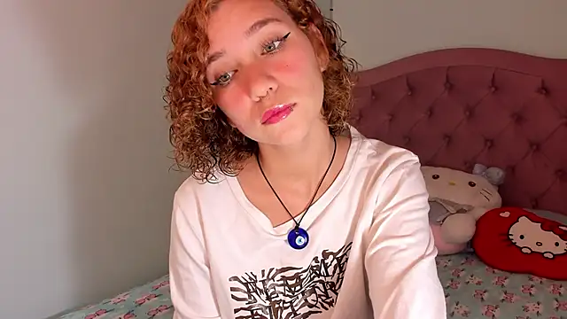 Snapshot of any_21hot chatting on 01.04.25 any 21hot online show from 01.04.25