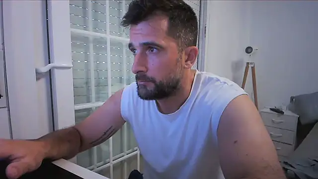 Snapshot of alex877x chatting on 07.14.26 alex877x online show from 07.14.26