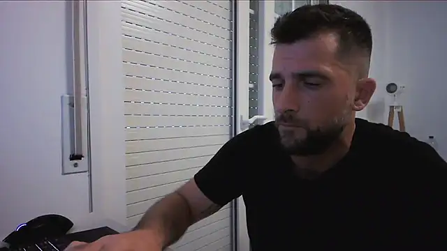 Snapshot of alex877x chatting on 07.19.26 alex877x online show from 07.19.26