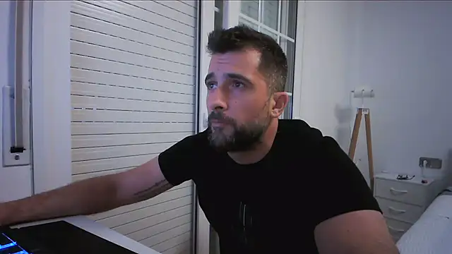 Snapshot of alex877x chatting on 07.27.26 alex877x online show from 07.27.26