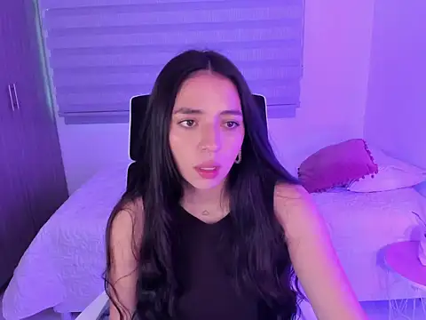 Snapshot of Camila_ec2 chatting on 02.21.26 Camila ec2 online show from 02.21.26