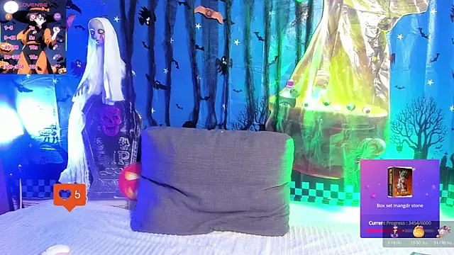 Valeera Evans8 online show from 10.29.25